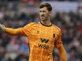 Thủ môn Sunderland lên tiếng đáp trả Chelsea