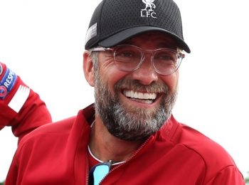 Klopp lo lắng cho rằng Liverpool phòng ngự chưa tốt ở mùa 2020/2021