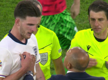 Để Anh thắng ngược, Declan Rice chửi HLV Slovakia thậm tệ