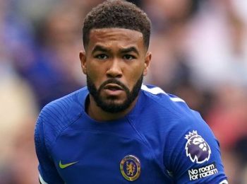Arsenal nhận tin không vui từ Reece James