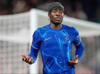 HLV Enzo Maresca hé lộ bất ngờ về Noni Madueke