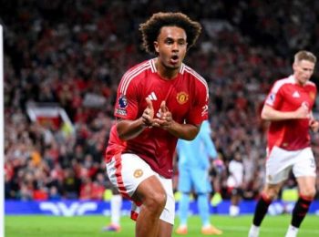 Joshua Zirkzee: “MU lên tiếng tận dụng cơ hội tốt hơn”