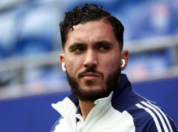 Liverpool khả năng cao sẽ chiêu mộ sao Lyon với giá hời
