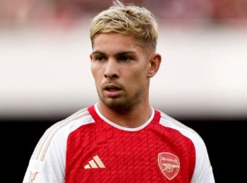 Arsenal lên kế hoạch xin chữ ký hậu vệ của Roma