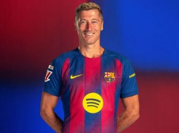 Lewandowski lên tiếng đáp trả bị chê không cố gắng hết mình khi chơi cho Barca