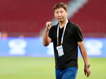 Truyền thông Hàn Quốc ngợi ca kỳ tích của HLV Kim Sang Sik tại SEA Games 33