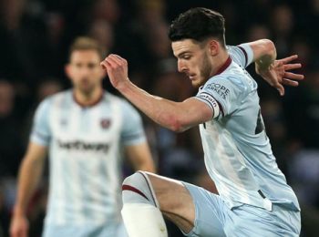 Tiền đạo West Ham lên tiếng xin lỗi người hâm mộ